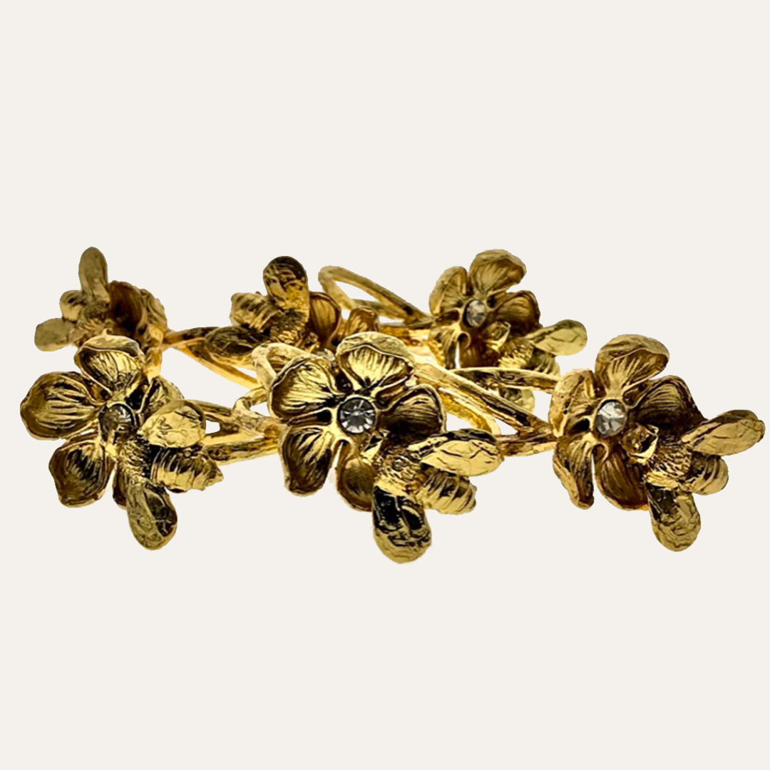 Napkin Rings in Gold Flower Design - Set of 4
