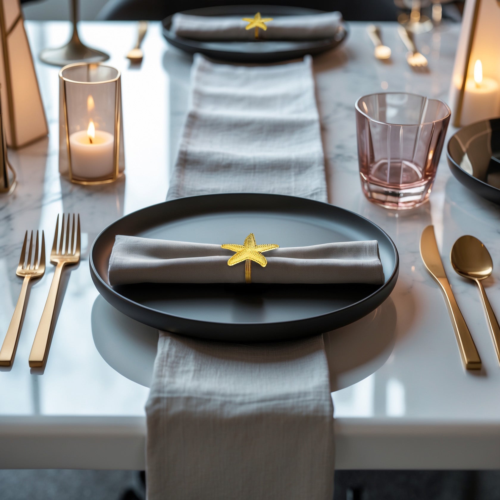 Golden Star – Napkin Rings in Gold Star Fish Design, Elegant Decorative Dining Table Décor