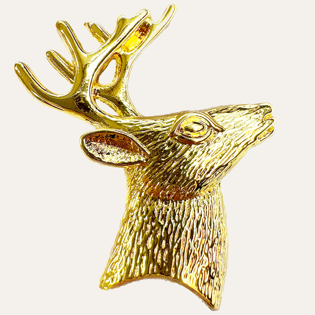 Festive Charm – Napkin Rings in Gold Reindeer Design, Artistic Decorative Dining Table Décor